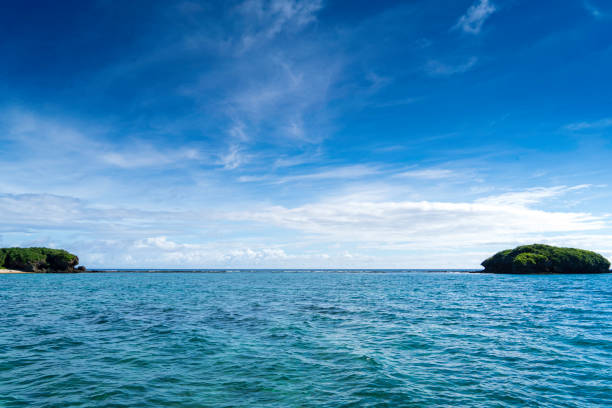 istock Small islands around Kumejima 2148078038
