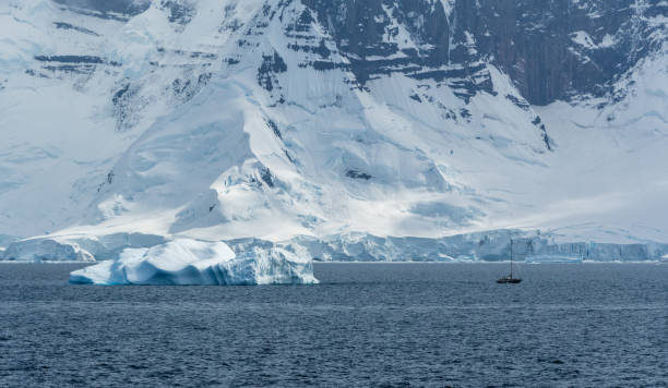 istock Small sailboat in the Antarctic 2148097789