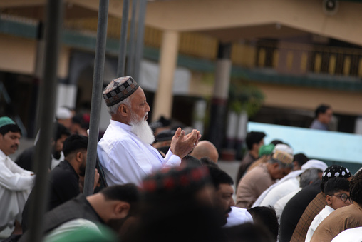 rawalpindi, pakistan: faithfull muslims offer eid prayer on the 1st day of Eid- ul-Fitar, at jamia ziaululoom mosque in rawalpindi on wednesday april 10,2024.muslims around the world are celebrating the three-day Eid al-Fitar festival, which commemorates the end of Islam's holy month of Ramadan.