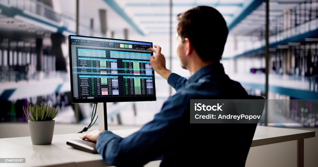 Computer Monitor Spreadsheet Spreadsheet Analyst Employee Using Computer Monitors Stock Photo ...