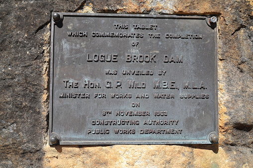 Logue Brook Dam (Lake Brockman) tablet commemorating dam construction.