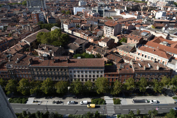 istock Toulouse City 2148120151