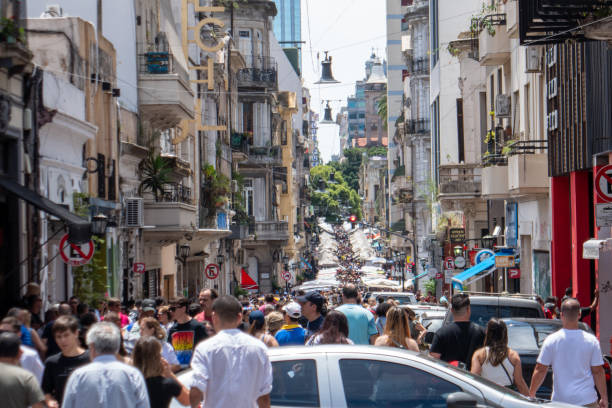 istock San Telmo Flea market, Buenos Aires 2148137441