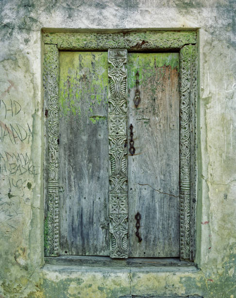 istock Zanzibar Doors 2148138424