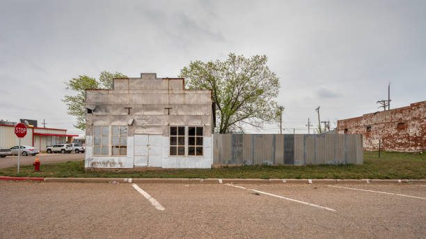 istock Abandoned Building in Seagraves, Texas 2148158175