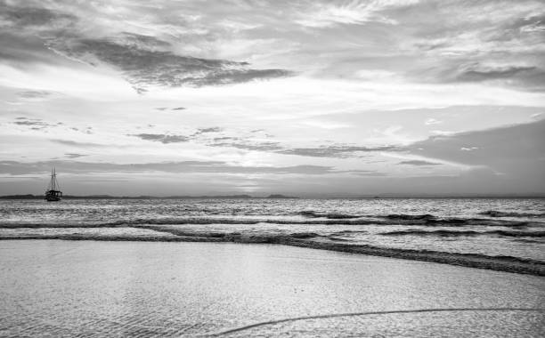 istock Sea horizon line at the sunset 2148194687