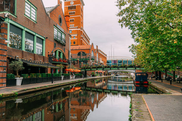 istock Birmingham Canal Main Line on an Overcast day 2148202733