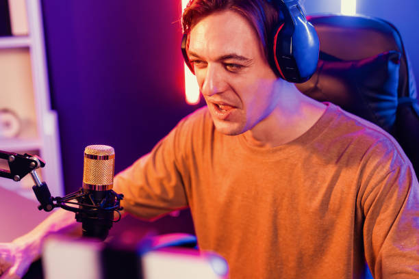 istock Streamer live steaming on media social online by smartphone. Pecuniary. 2148253139