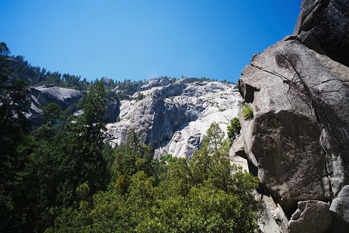 Photo of a landscape in the Yosemite National Park in Calfórnia, United States of America.