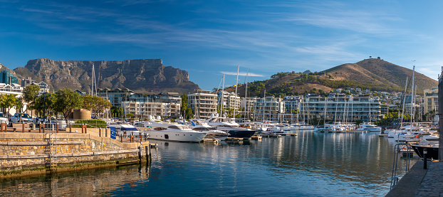 Victoria & Albert Water Front with Table mountain and Signal Hill in the background, Cape Town, South Africa