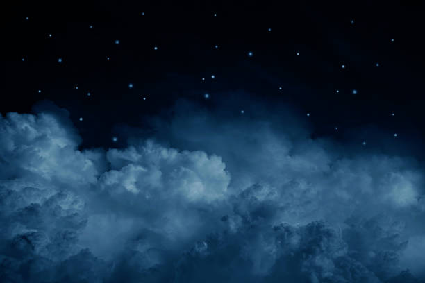 黒紺白星曇り夜空の背景。雲の上。月光。星。宇宙、無限の宇宙。