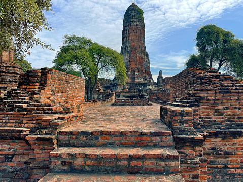 Historical Icons: Ayutthaya's Temples and Wat Phra Si Sanphet, Ayutthaya, Thailand