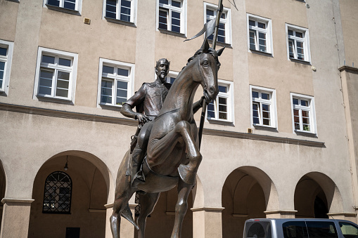 The monument to Prince Casimir I of Opole stands in the southern frontage of the Opole market square. It was made of bronze according to the design of the sculptor Wit Pichurski.\nThe monument: Prince Casimir I of Opole\nthe artist, Wit Pichurski\ndate of creation: 20/05/2018\nlocation: Opole, Poland
