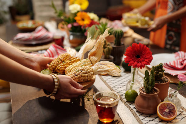 istock Putting tray with homemade corn on table 2148435210