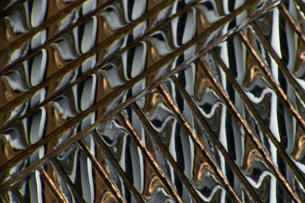 geometric abstractionrefraction in glass