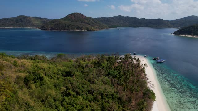 4K Aerial Drone video of Cagdanao island in Palawan, Philippines