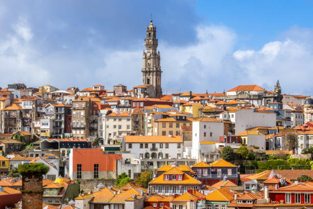 istock Aerial view of Porto 2148544510