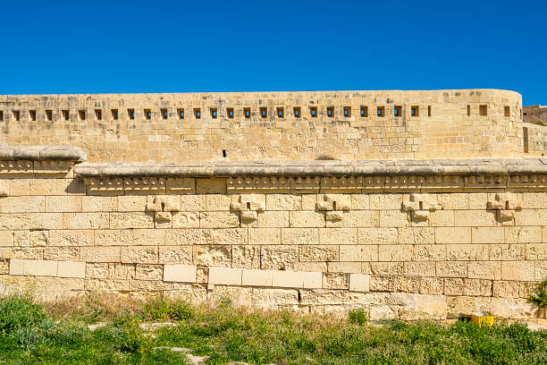 st. elmo fort in valletta, malta - elmo ストックフォトと画像