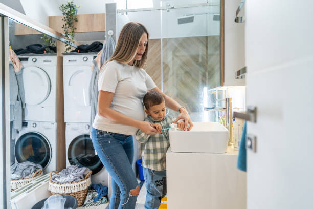 istock Dental care at home 2148580900