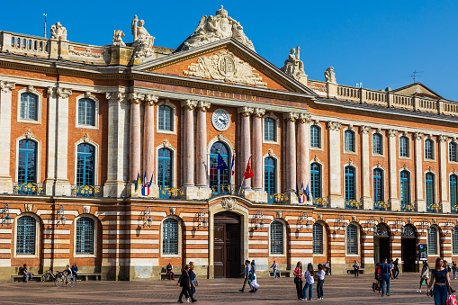 Famous Place du Capitole, in the center of Toulouse, with its town hall