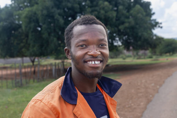 african, labor, men, working, employee, people, males, skill, africa, outdoors, road, roadside, black man, social, worker, village, botswana, south africa, outside, together, adult, ethnicity, young adult, young men, real people, smile, smiling, toothy sm