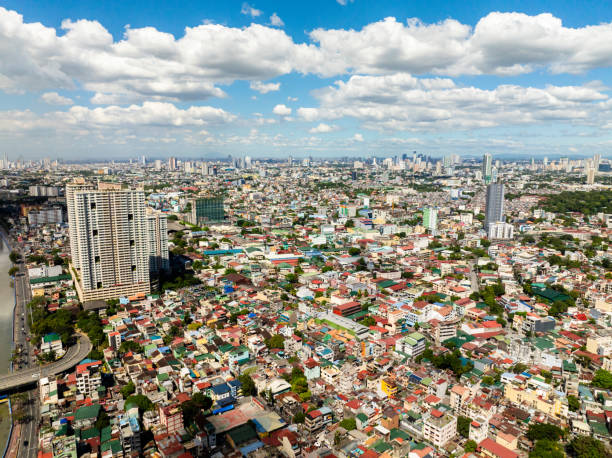 metro manila, philippines. - manila apartment poverty slum - fotografias e filmes do acervo