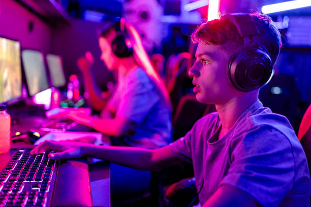 istock Intergenerational teamwork in eSports tournament 2148678403