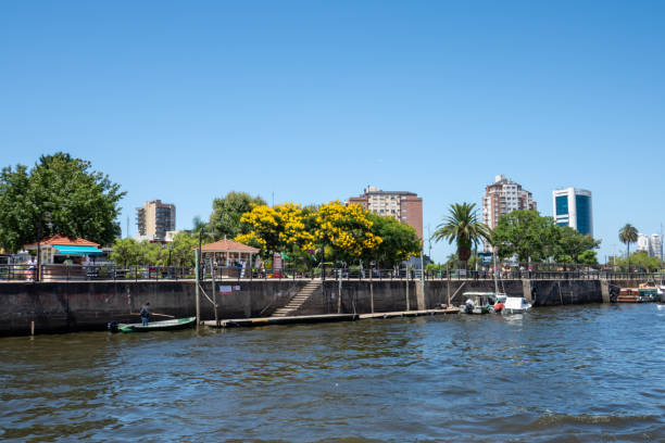 istock Tigre, Argentina 2148699326