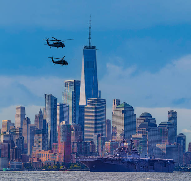 istock Aircraft Carrier Headed up the Hudson 2148720094
