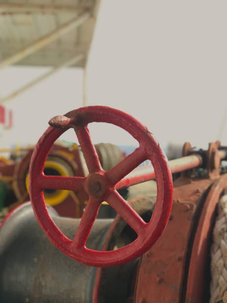 istock Wheel on the mooring winch 2148726152