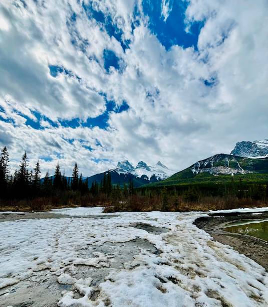 istock The Three Sisters as viewed from Policeman Creek in Canmore, Alberta, Canada. 2148727362