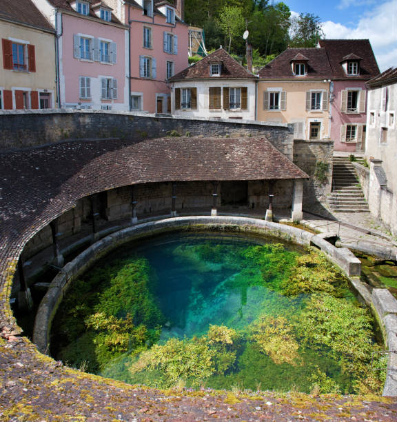 Fosse Dionne in Tonnerre, washing area at a karst spring with turquoise-blue water