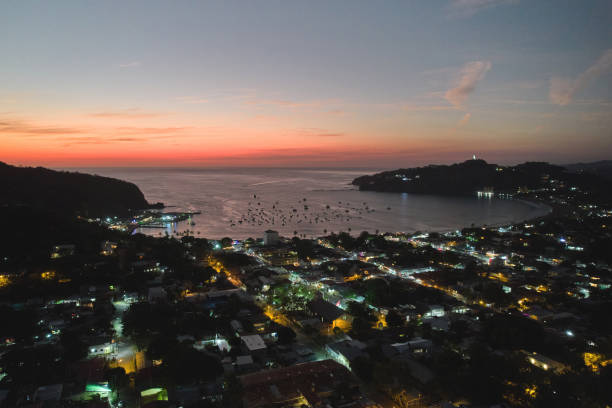 istock Dusk colors in San Juan Del Sur 2148849152