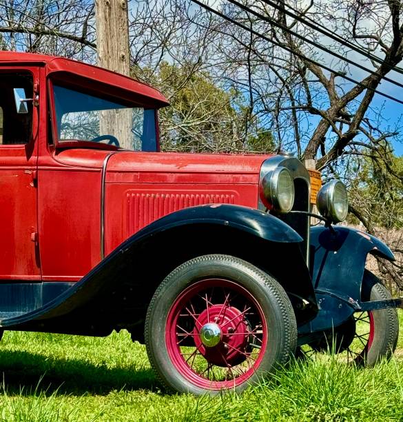 istock Antique Truck 2148885354