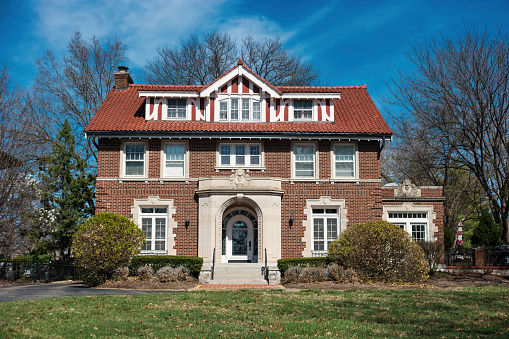 Front view of a detached house in St Louis, Missouri, USA on a sunny day.