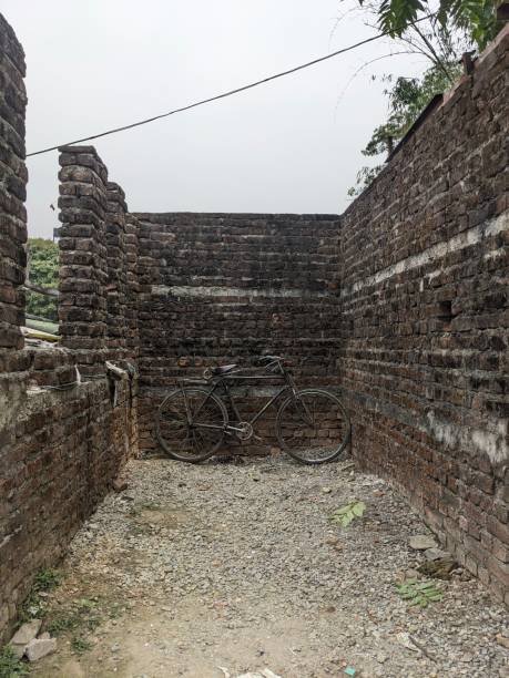 istock Bicycle in an abandoned building 2148922137
