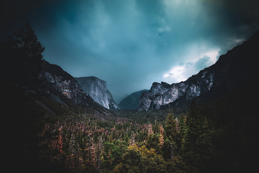 The famous Tunnel View in Yosemite National Park under moody skies.