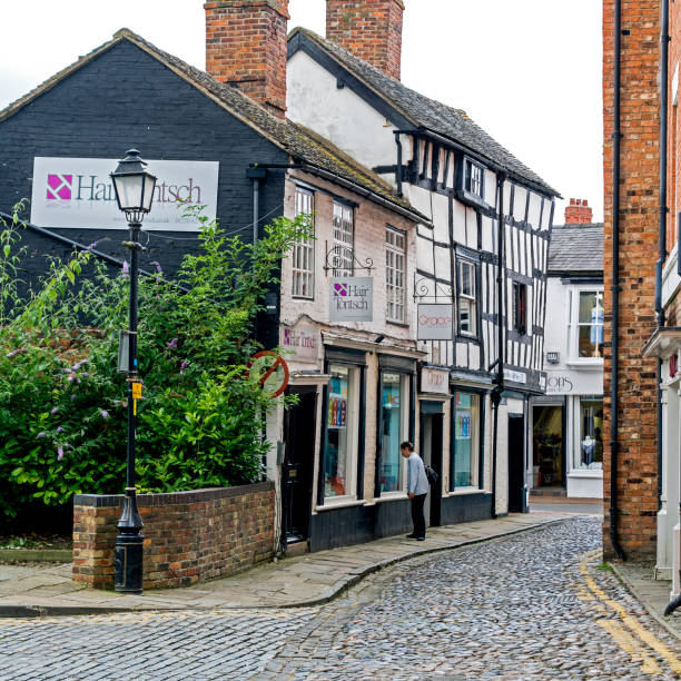 The narrow cobbled Parson's Fee street in Aylesbury, Buckinghamshire, England.