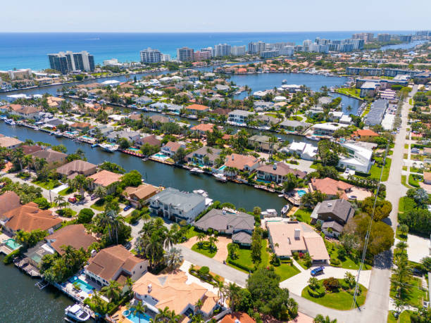 istock Luxury homes in Delray Beach FL USA 2148959023