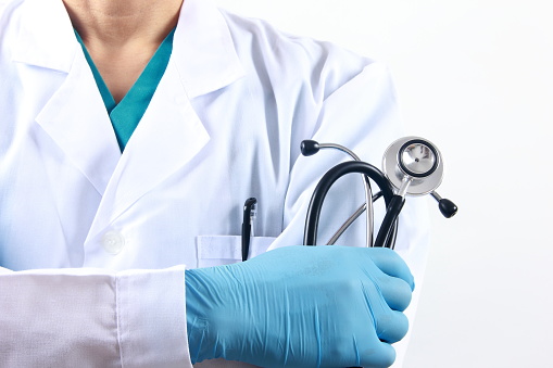 Doctor hand holding stethoscope