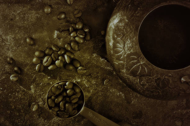 many, many beautiful dark and brown coffee beans