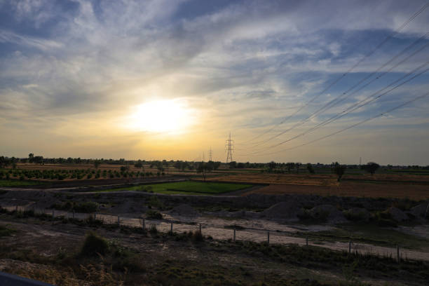 istock A Stunning Sunset & Beautiful Evening Hues 2148992828