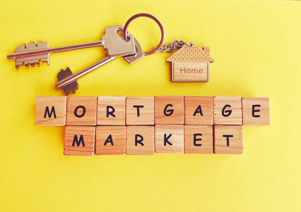 istock Mortgage  market and keys 2149022759
