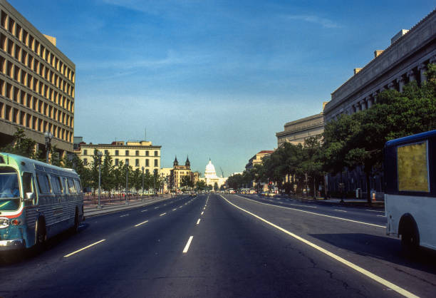 istock Washington DC - Pennsylvania Ave - 1977 2149026570