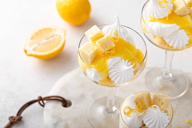 istock Lemon trifle with pound cake, lemon curd and meringue in coupe glasses 2149029552