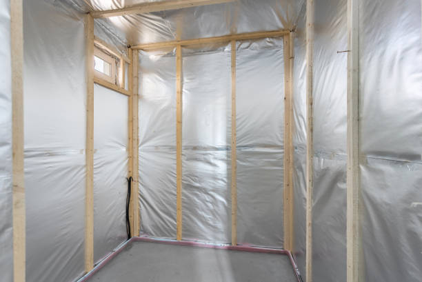istock Sauna under construction with wooden frame and insulation foil. 2149030330