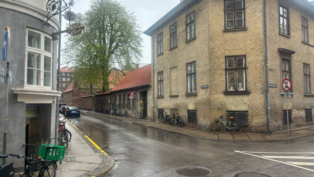 istock Intersecting Roads and Buildings in Copenhagen 2149071523