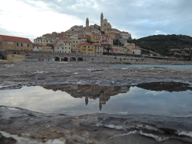 istock Town on the Ligurian coast 2149115804