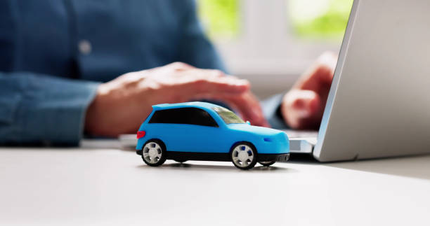 istock Online Car Insurance. Buy Sell 2149125467