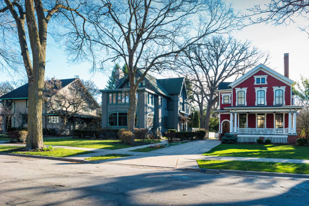 istock Chicago Large Houses Illinois USA 2149139177